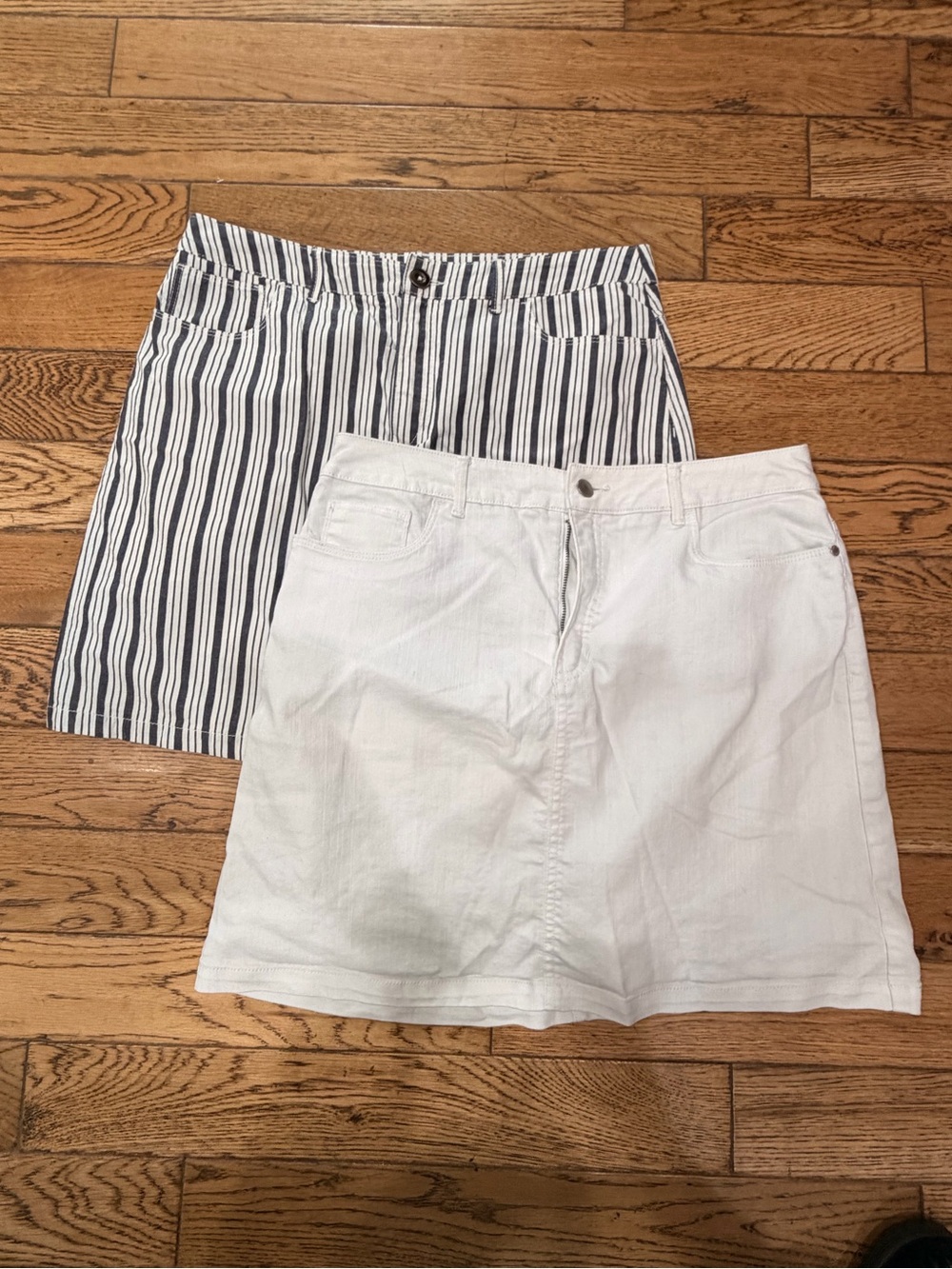 2 for $20! croft & barrow White Mini Skirt and Navy-Striped Skorts